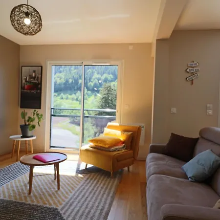 Chaleureux 6 Pers Avec Terrasse Au - Fr-1-858-31 Mont-Dore