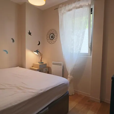 Διαμέρισμα Chaleureux 6 Pers Avec Terrasse Au - Fr-1-858-31 *