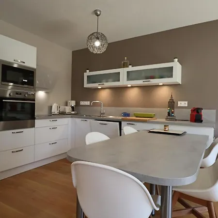 Διαμέρισμα Chaleureux 6 Pers Avec Terrasse Au - Fr-1-858-31 *